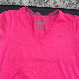 Nike Dry-Fit Shirt Size: M